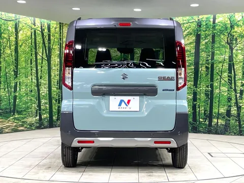 Suzuki Spacia Gear