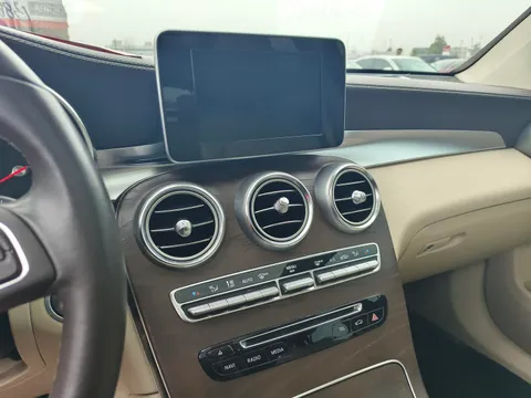 Mercedes-Benz Mercedes-Benz GLC