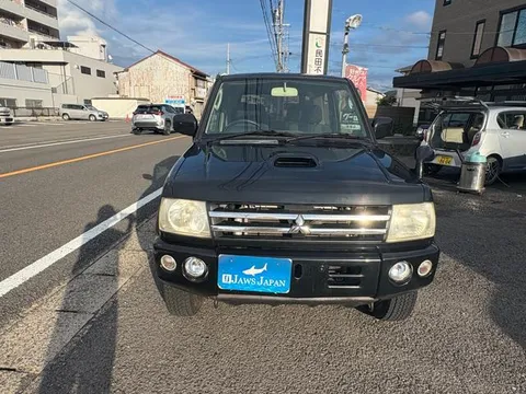 Mitsubishi Pajero Mini