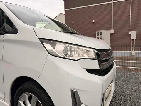 Mitsubishi eK Custom