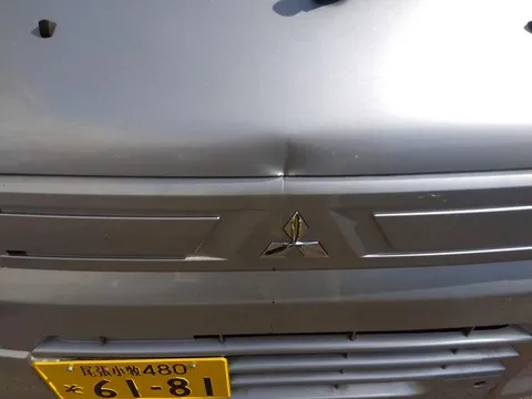 Mitsubishi Minicab Van