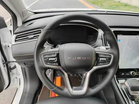 Roewe i6