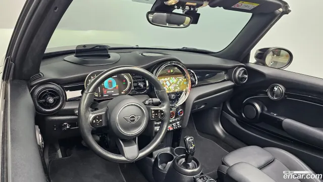 MINI Cooper Convertible