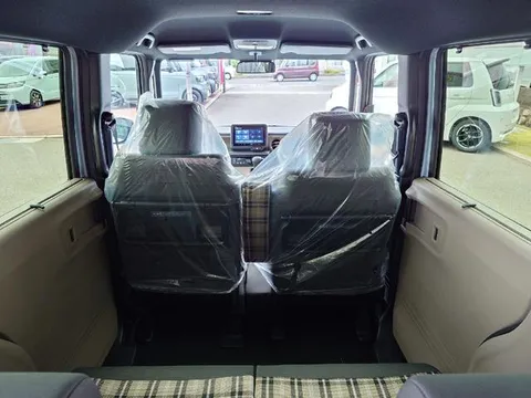 Honda N-BOX Joy