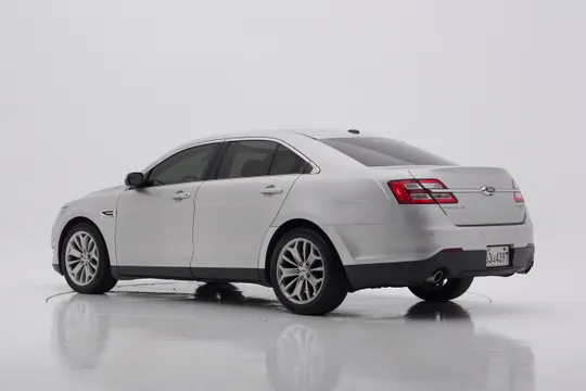 Ford Taurus