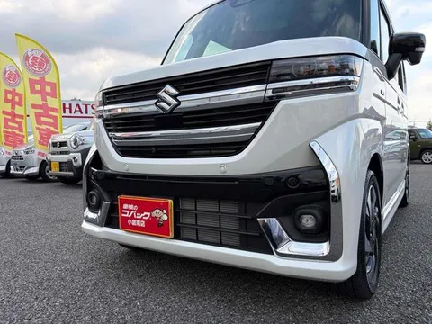 Suzuki Spacia Custom