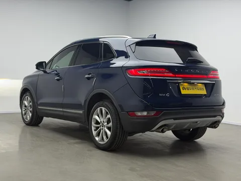 Lincoln MKC