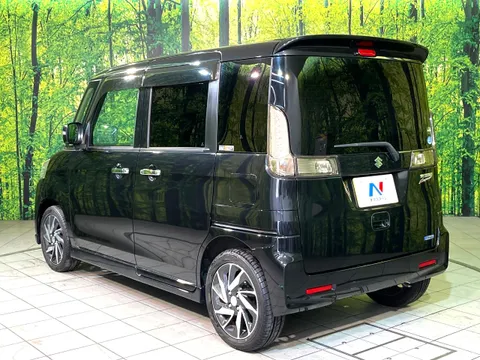Suzuki Spacia Custom