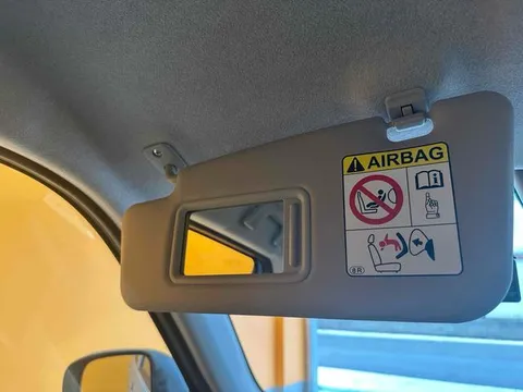 Daihatsu Mira Tocot