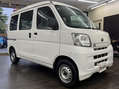 Toyota Pixis Van