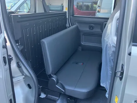 Suzuki Spacia Base