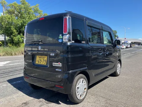 Suzuki Spacia