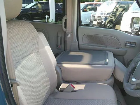 Nissan Clipper Rio