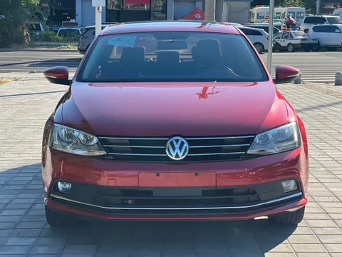 Volkswagen Sagitar