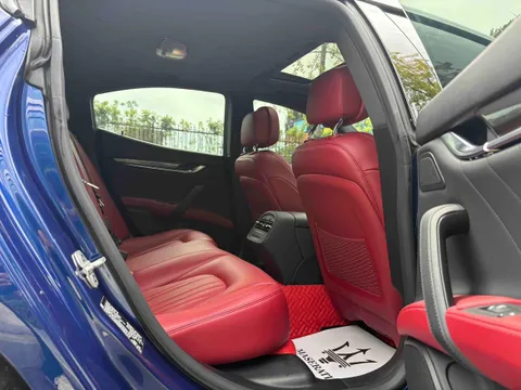 Maserati Ghibli