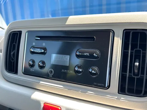 Daihatsu Mira Tocot