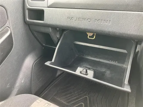 Mitsubishi Pajero Mini