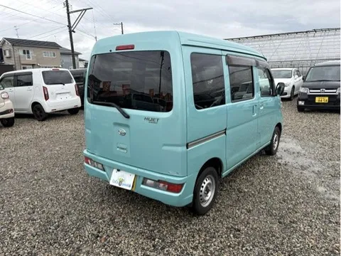 Daihatsu Hijet Cargo
