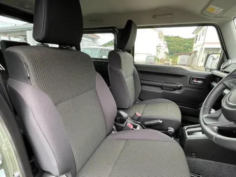 Suzuki Jimny Sierra