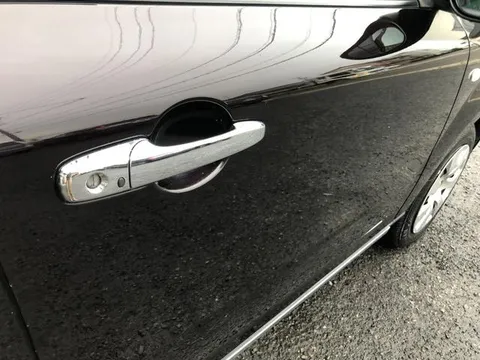 Mazda Verisa
