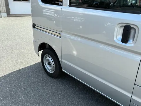 Nissan Clipper