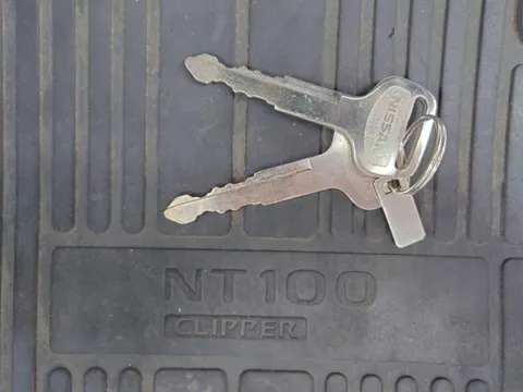 Nissan Clipper Truck