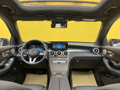 Mercedes-Benz Mercedes-Benz GLC