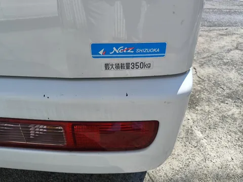 Toyota Pixis Van