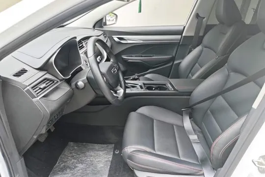 Geely Binray