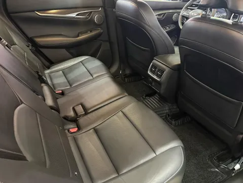 Infiniti QX50