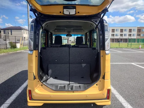 Suzuki Spacia Custom