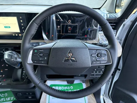 Mitsubishi Delica Mini