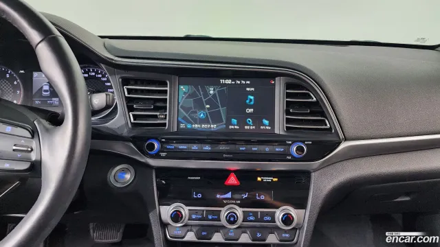Hyundai Elantra (Avante)