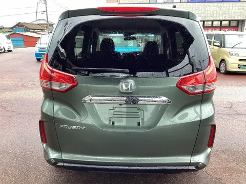 Honda Freed Plus