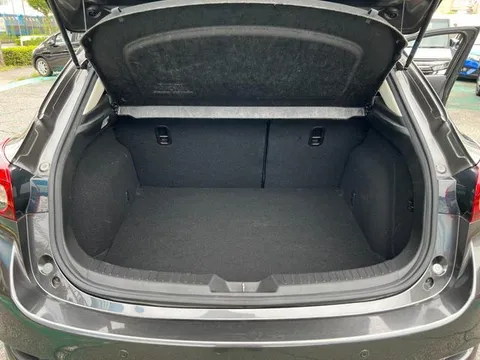 Mazda Axela Sport