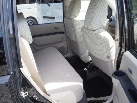Nissan Otti
