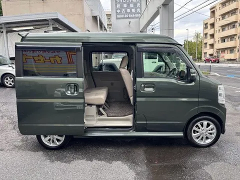 Nissan Clipper Rio