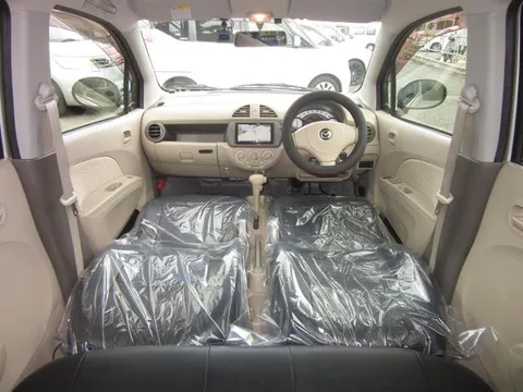 Mazda Carol