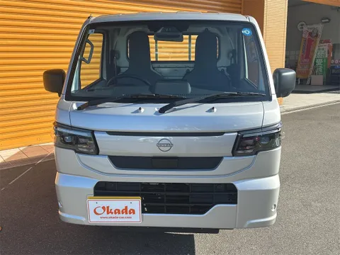 Nissan Clipper Truck