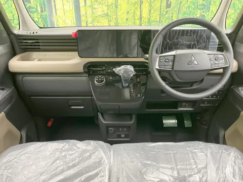 Mitsubishi Delica Mini