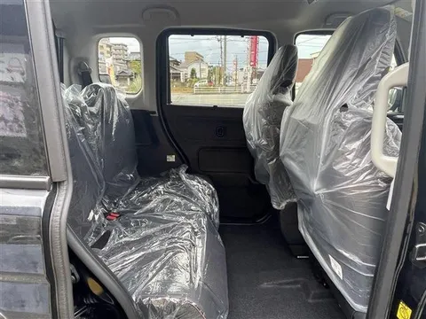 Suzuki Spacia Custom