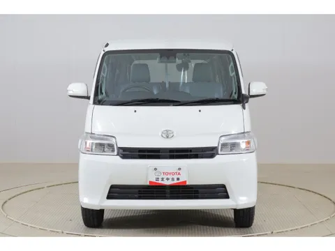 Toyota TownAce Van