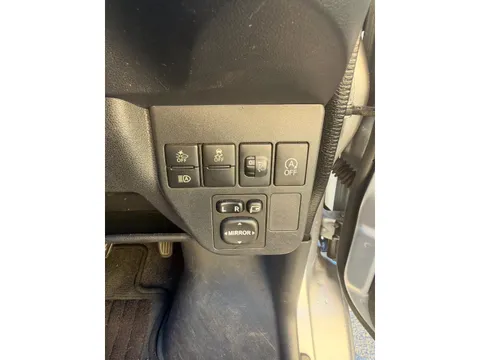 Toyota Pixis Van