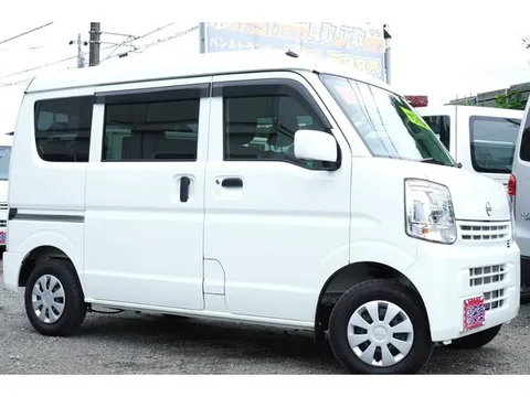 Nissan Clipper