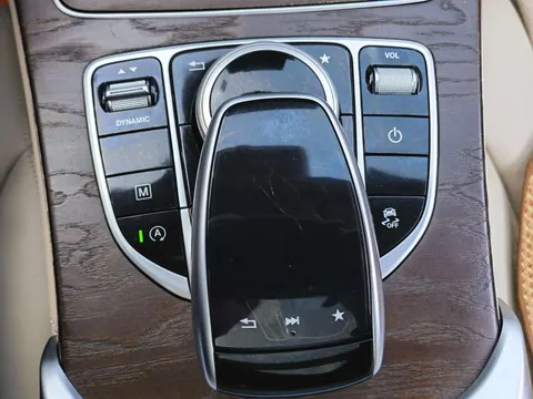 Mercedes-Benz Mercedes-Benz GLC