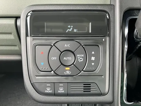 Suzuki Spacia Gear