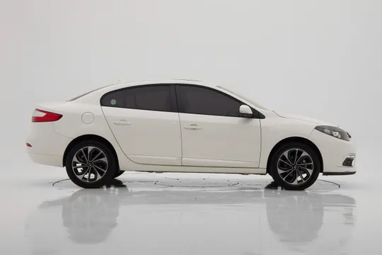 Renault SM3