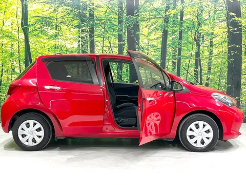 Toyota Yaris (Vitz)