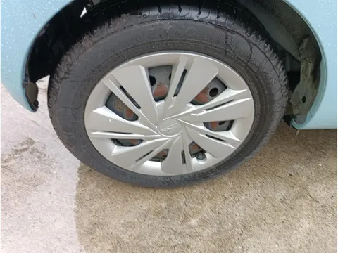 Daihatsu Mira Tocot