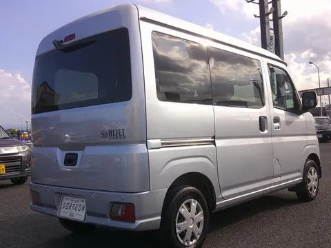 Daihatsu Hijet Cargo